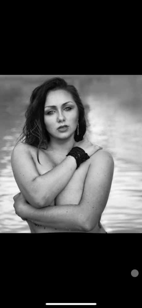 Massie Kist pornstar sexy image