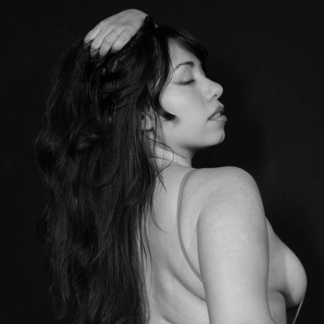 Mala pornstar exclusive galleries