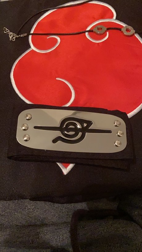 Sexual Savior model adult picture