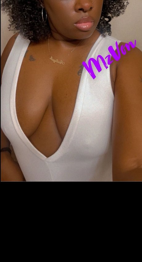 MzVon2U free model archive