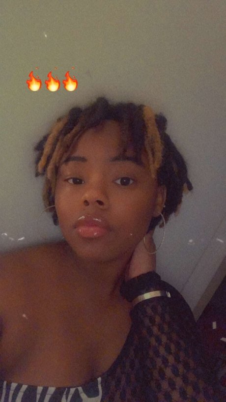 Blasian Queen pornstar nice image