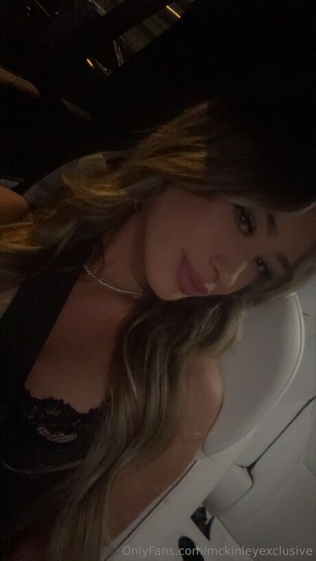 McKinley Richardson sex model img