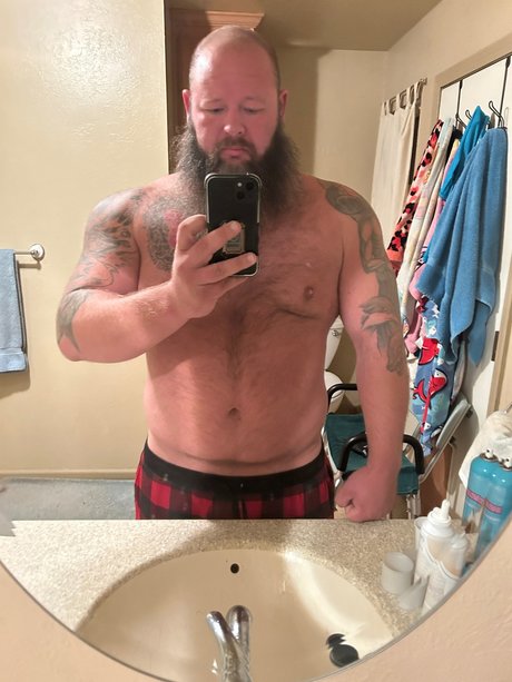 McBeefy nice pornstar img