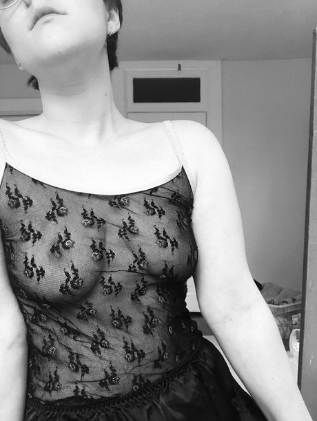 Max Fun star high quality gallery