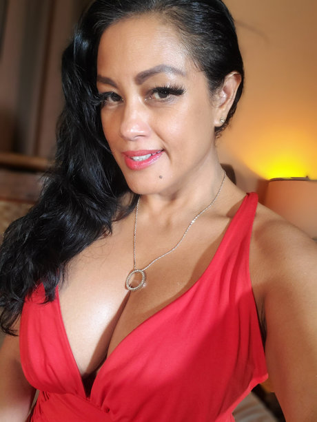 Maxine X best star picture