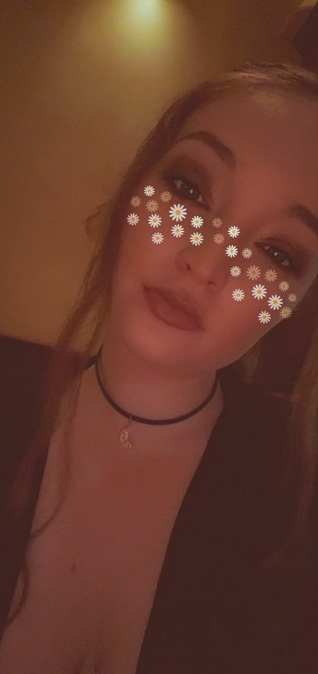 Tales pornographic model images