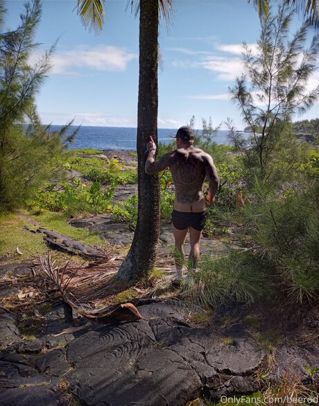 Brandon Blye pretty star photo