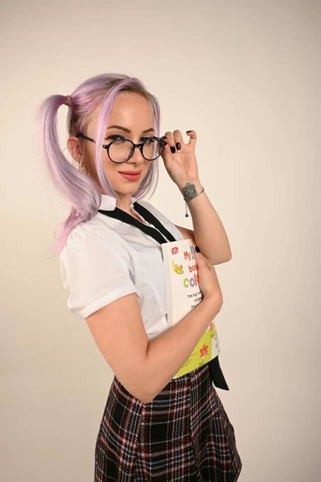 Aneta Hradecka perfect star pictures