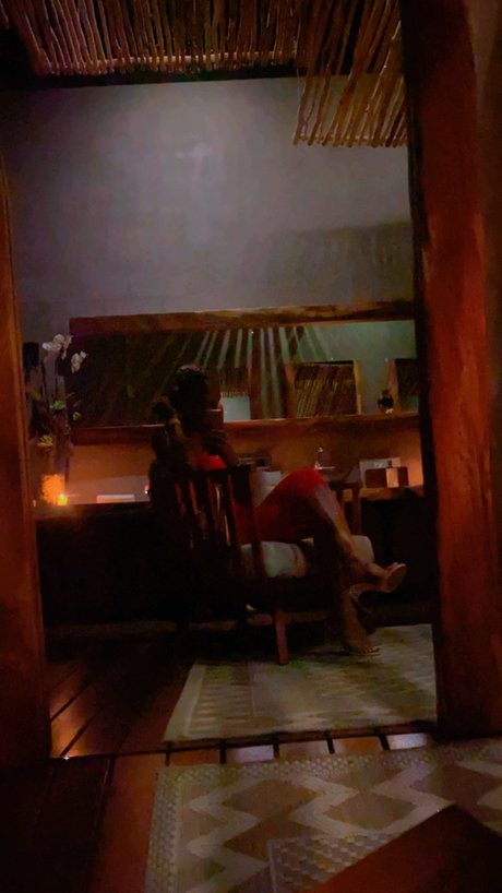 Beckii White sex model photos