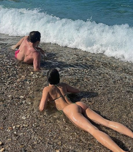 fitness ass onlyfans pornographic pic