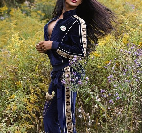 Amelia Maltepe pornographic star pic