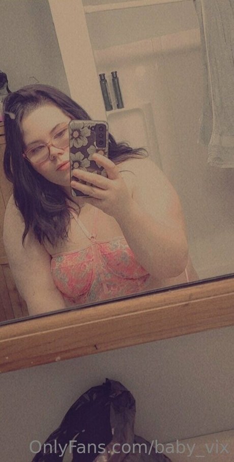 baby vix best model photos