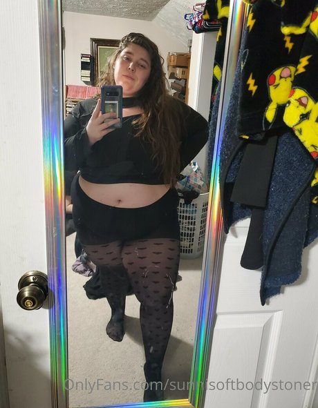 sunnisoftbodystoner pornstar xxx pic