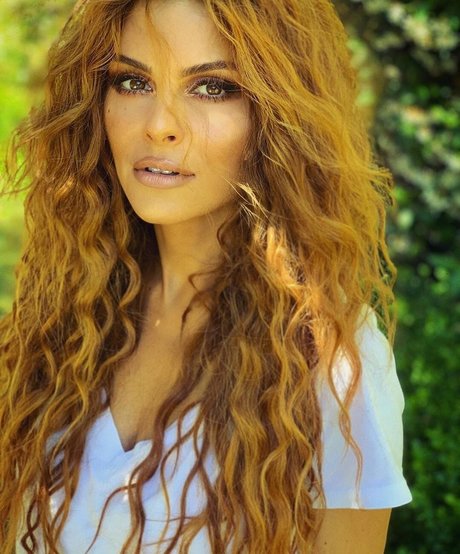 Maria Menounos sexy pornstar picture