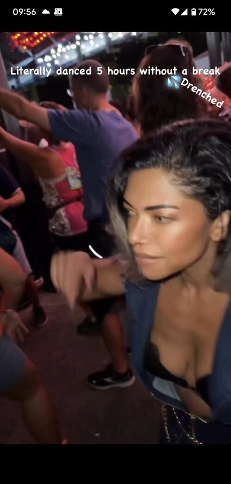 Nat uralla model adult photos