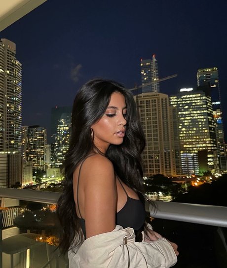 unknown onlyfans porno photo