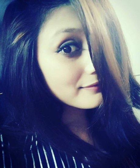 long onlyfans hot naked images