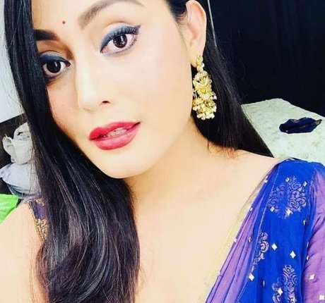 Real Goddessanna sexy pornstar image