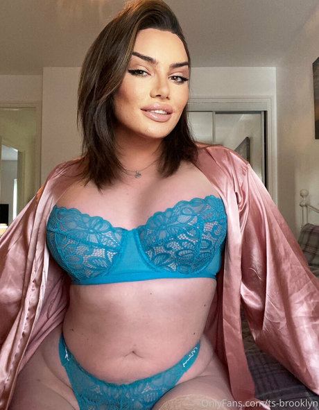 ts brooklyn sexy actress picture