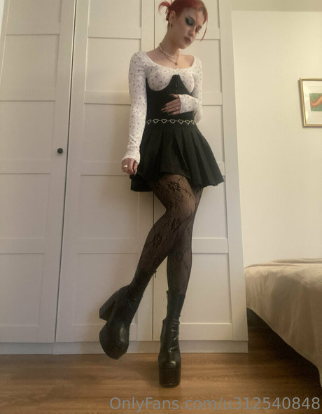 linda dragon star naked pic