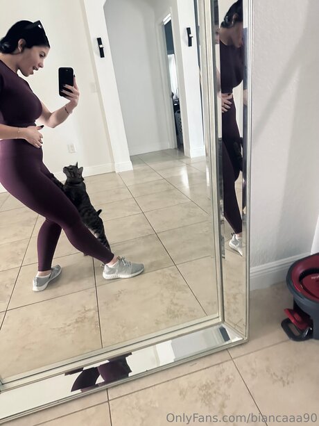 biancaaa90 naked actress galleries