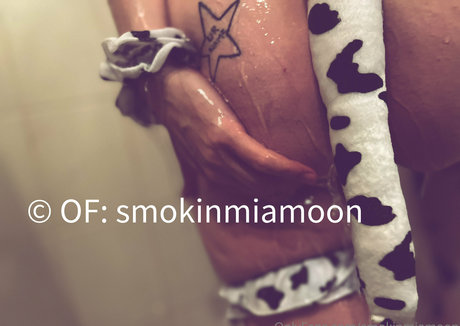 smokinmiamoon free model galleries