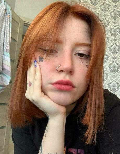 brattyauroravip star naked photos