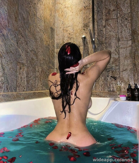 Anna Arevalo pretty star galleries