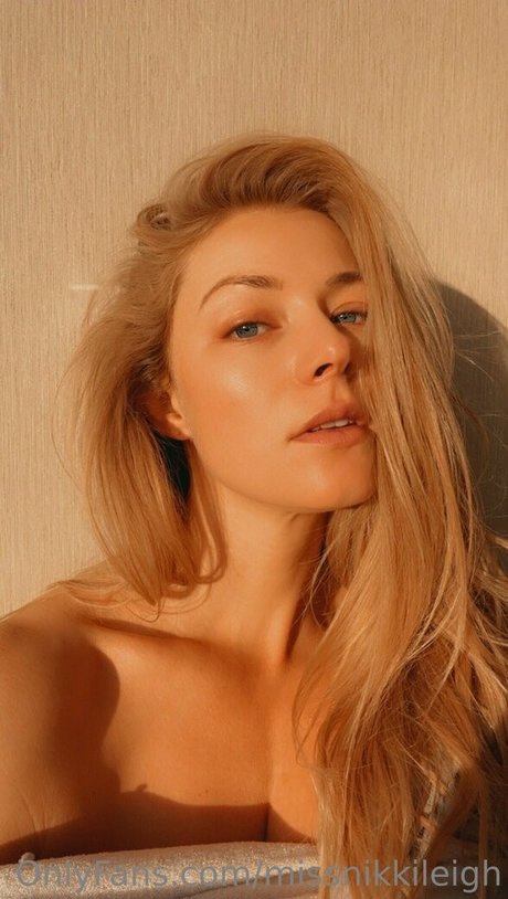 missnikkileigh art actress pics