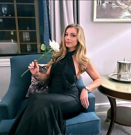 missnikkileigh star pretty pics