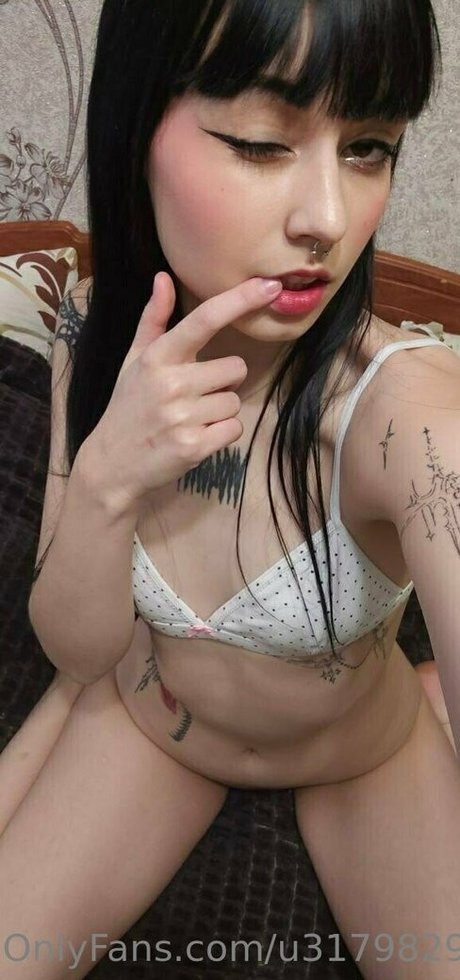 emo girls onlyfans pretty img