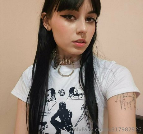 nefer titi xxx pretty actress pic