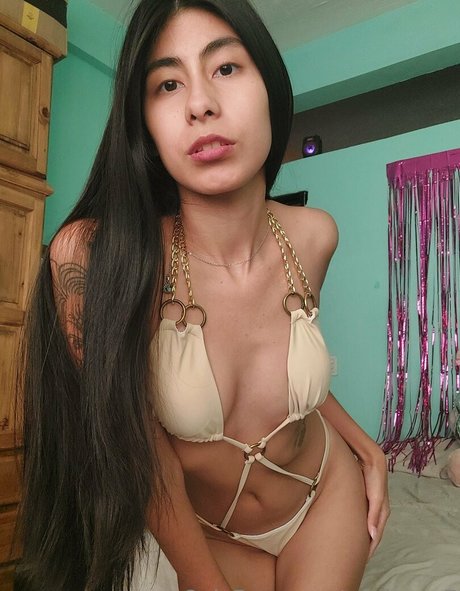 mialopez7 exclusive star img