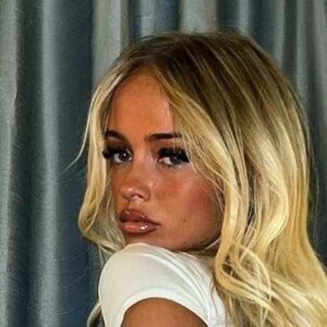 Amy Nicole beautiful star galleries