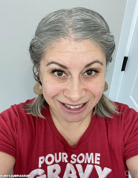 curvy4urpleasure sexy actress photos