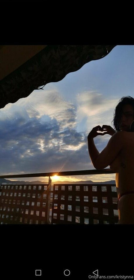 sereniakeer star nudes pictures