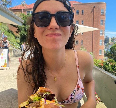 Amy Shark pornstar pretty images