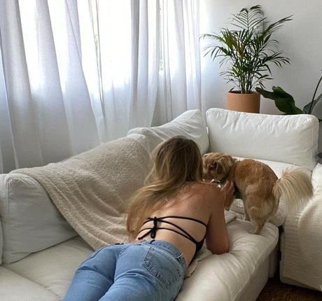 Madeleine Byrne sex pornstar pic