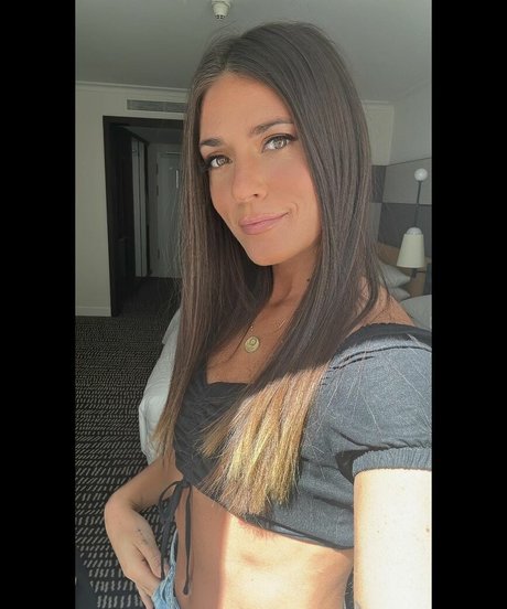 Agustina Albertario star art image