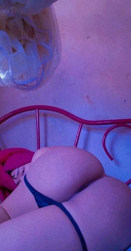 Lana Santhos adult actress pic