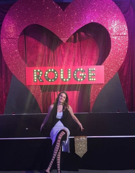 Lana D hot actress galleries