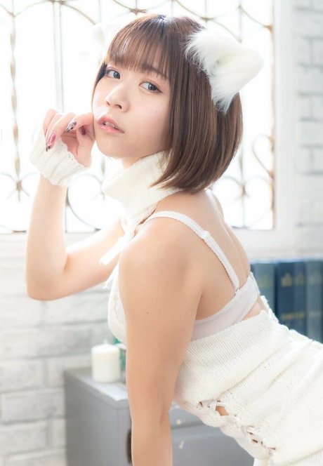 Mikity me porn actress photos