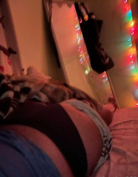 skinny blonde milf onlyfans hot picture