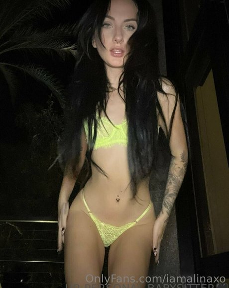 iamalinaxo model exclusive images