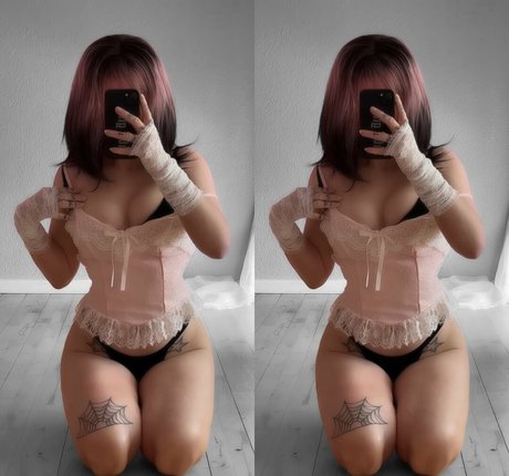 softbunnyrae art model img