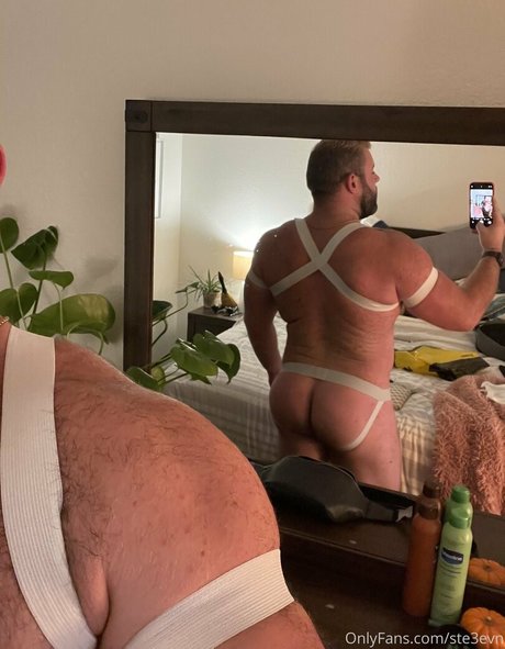 lesbian pussy onlyfans pretty img