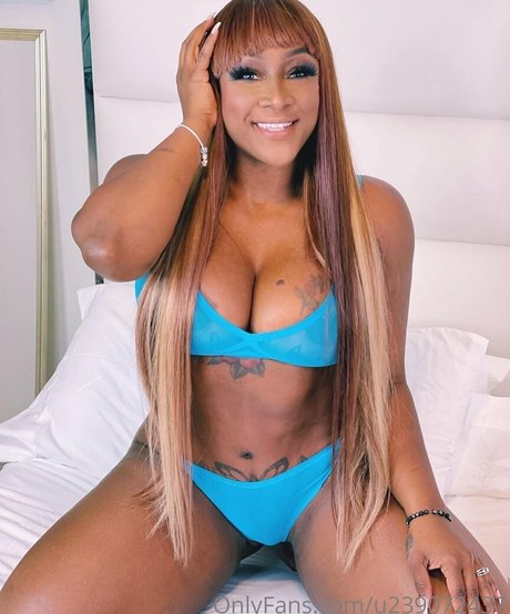 Chanya The Body nudes actress images