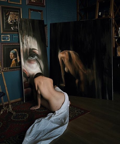 Olga Chocolate model high quality picture