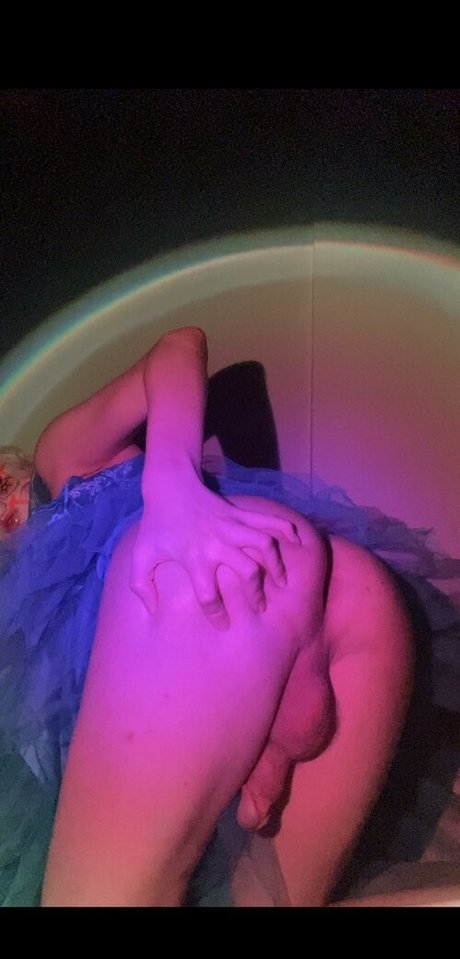 roseyule star nude image