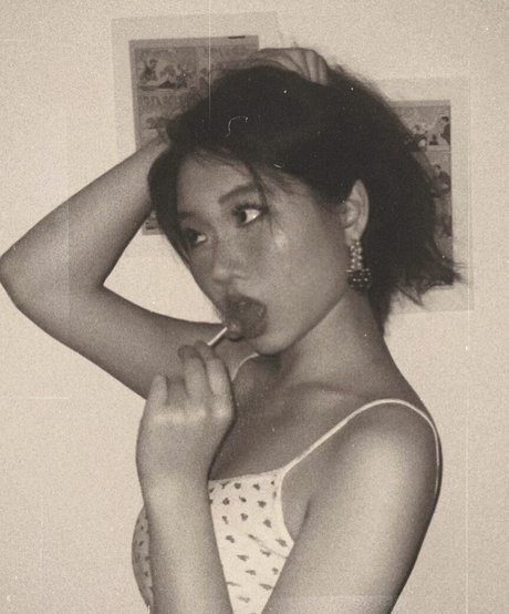 Vicki Mranrr model art pic